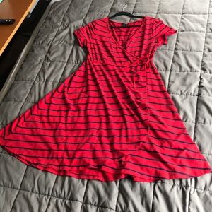 Red dress w/ navy blue stripes